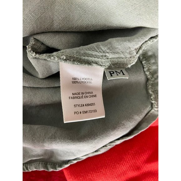 Side Stitch Olive Green‎ Size Petite Medium Button Up Adjustable Sleeve Blouse - Picture 7 of 7